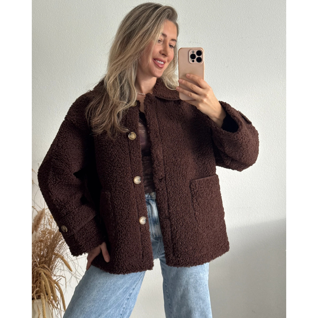 Catalina | Chaqueta Borreguito Crema con Botones