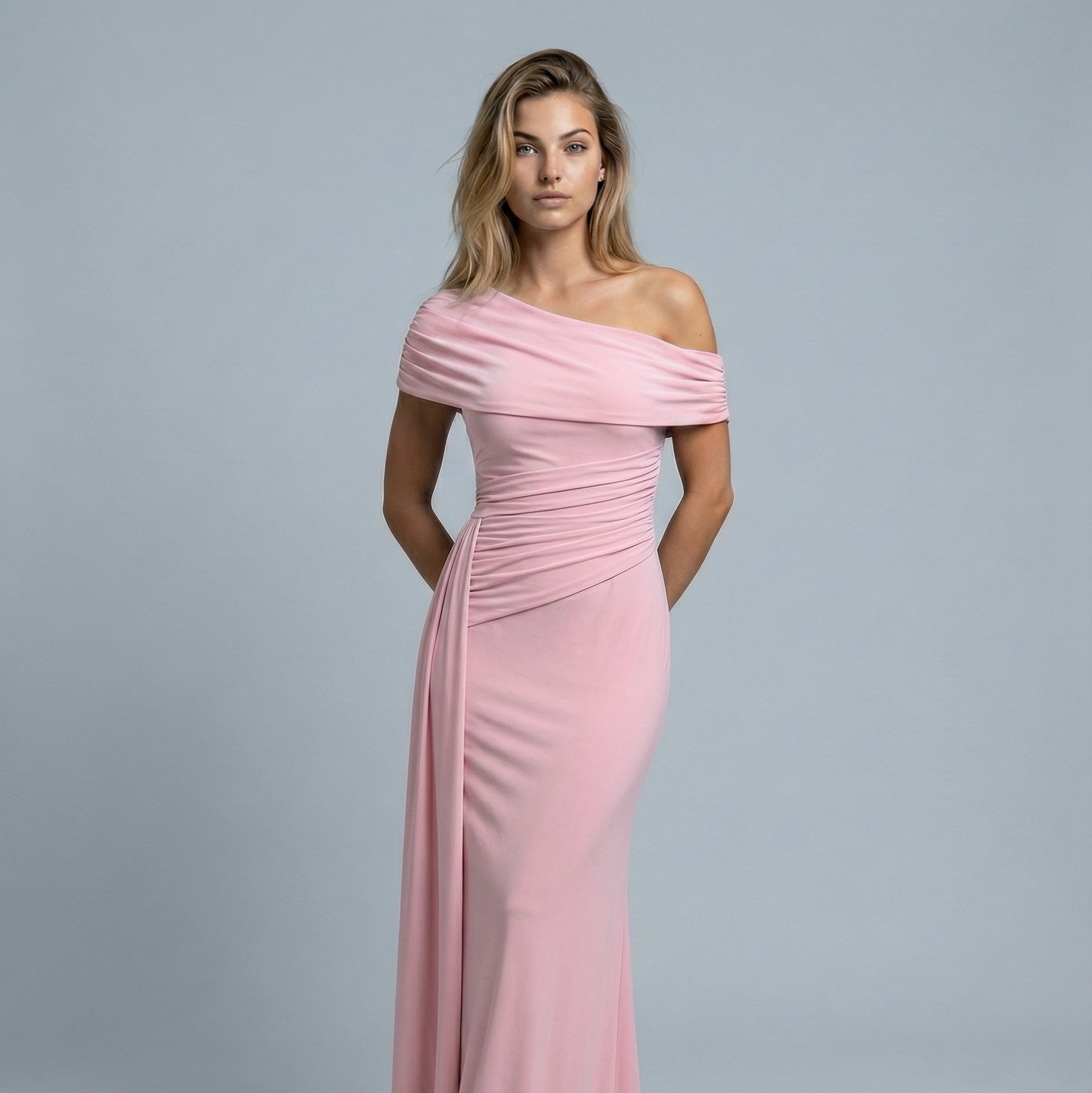 Aida • Vestido Maxi Arrugado de Un Hombro
