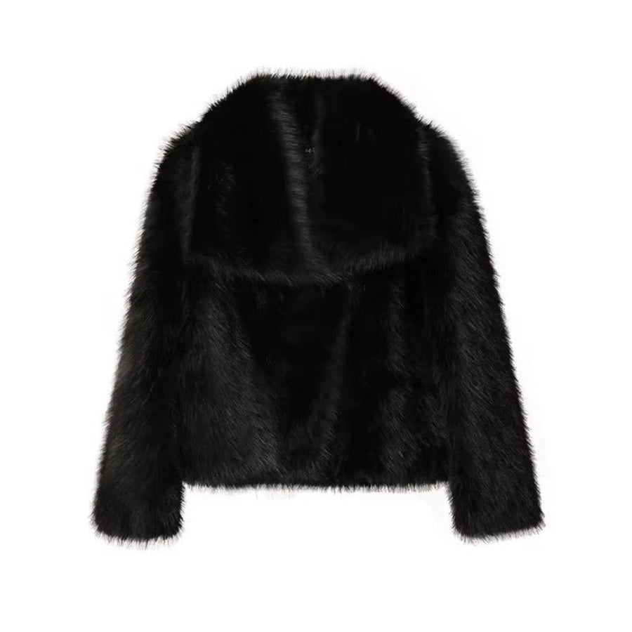 Margarita | Chaqueta Corta de Pelo con Cuello Ancho